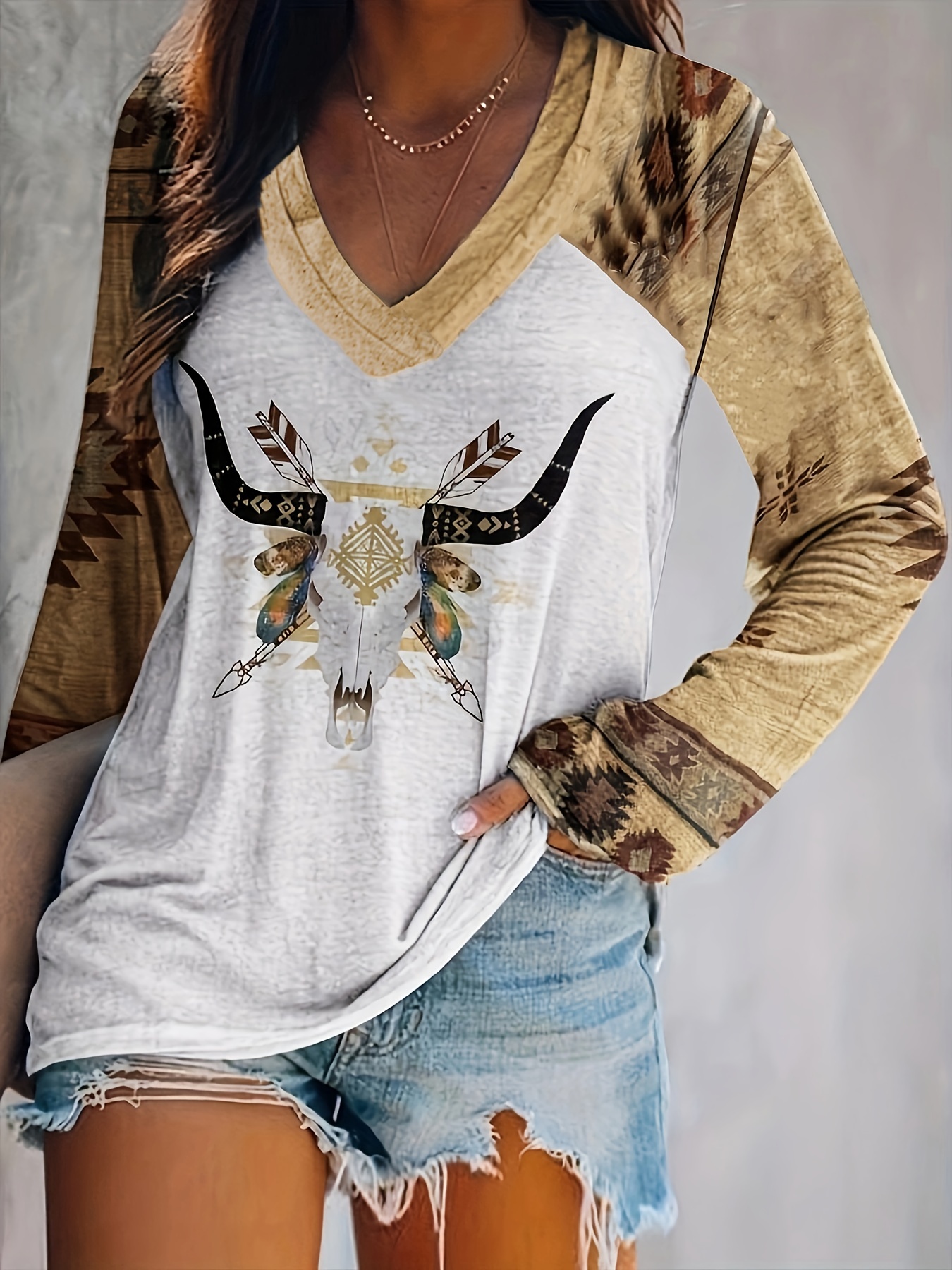 Vintage Fashion Shop - Vintage Print Long Sleeve V-Neck Button-Front