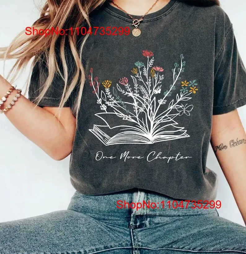 Book T Shirt One More Chapter  – Vintage Fashion Knitwear Book Bewertung und Preis