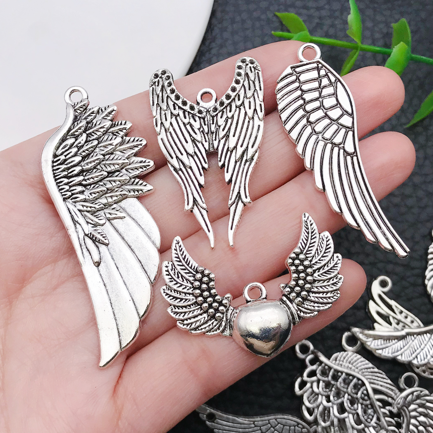 Angel Wing Charms, New 22/42 P – Vintage Fashion Earrings Bewertung und Preis
