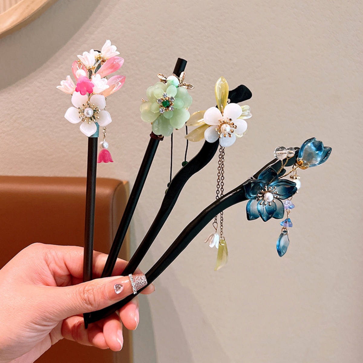 Exquisite Flower Tassel Wooden – Vintage Fashion Shop Bewertung und Preis
